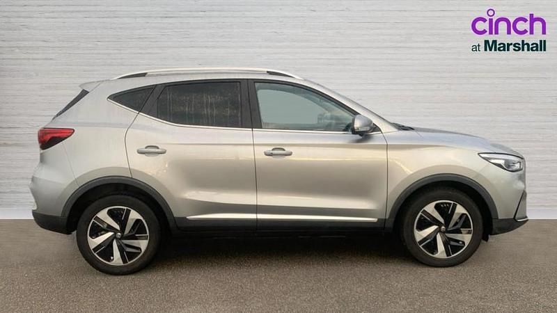 Used MG ZS Trophy Connect 129 kW (176 HP) 2025 Silver SUV