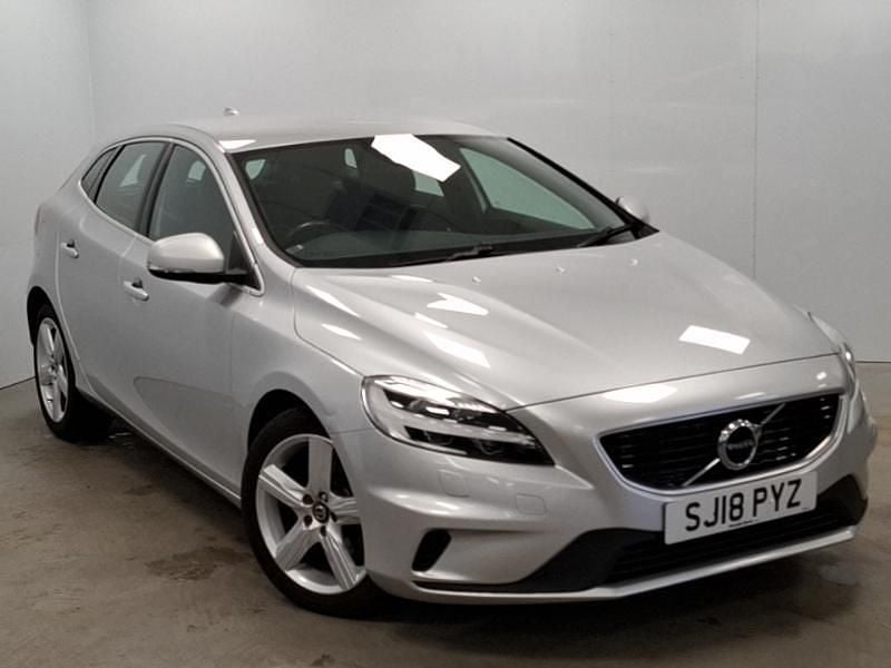 Silver Used 2018 Volvo V40 R-Design Estate | £11,998 (Fair price) - Image 1/4