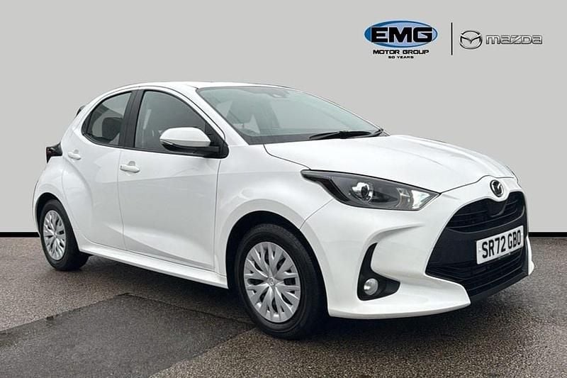 Used Mazda 2 116 HP (85 kW) 2022 White Hatchback