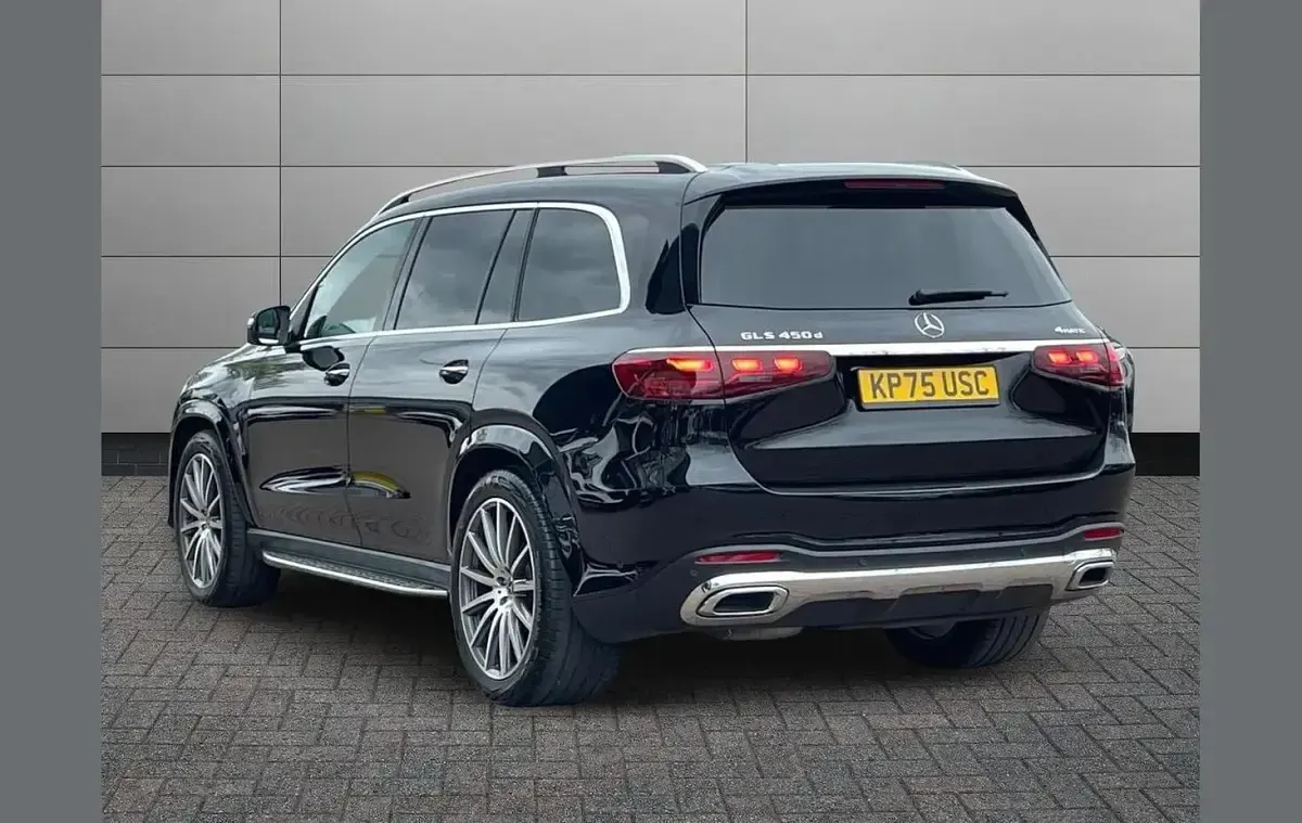 Used Mercedes GLS450 AMG Line Premium Plus 362 HP (266 kW) 2025 Black SUV