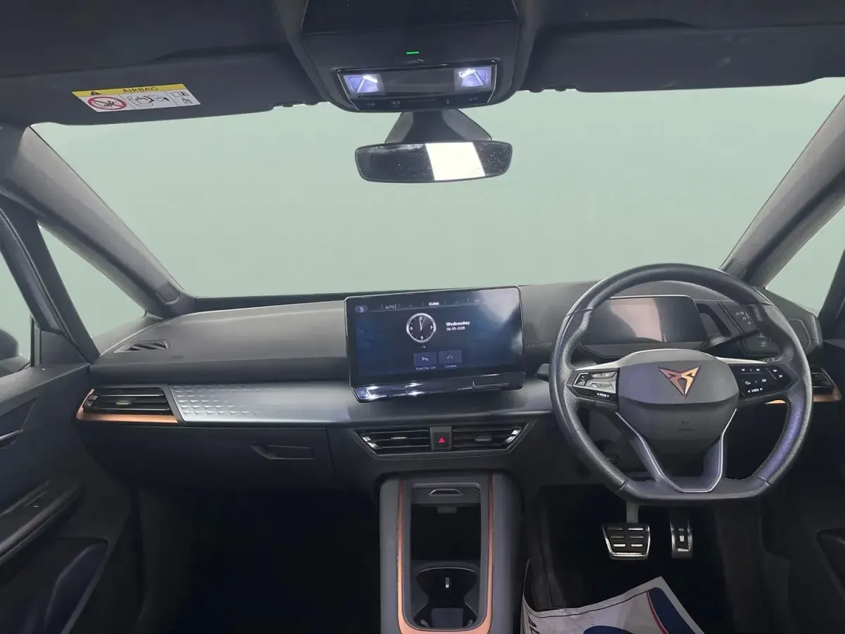 Usado Cupra Born 150 kW (204 HP) 2023 Cinzento Citadino