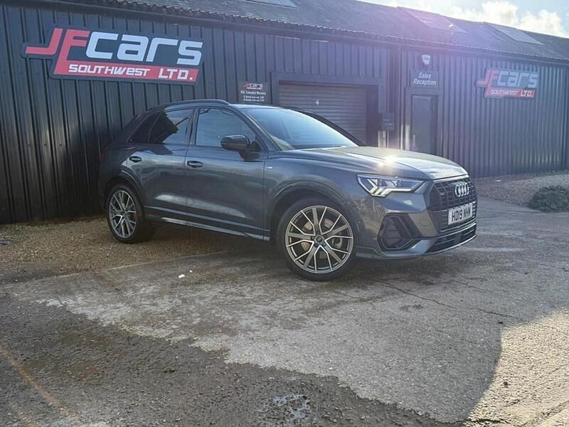 Used Audi Q3 Advanced 190 HP (139 kW) 2019 Grey SUV