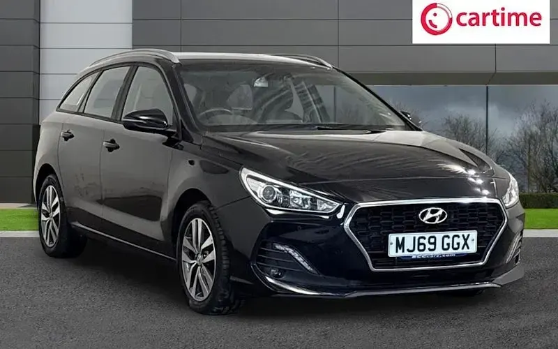 Used Hyundai i30 SE 120 HP (88 kW) 2020 Estate