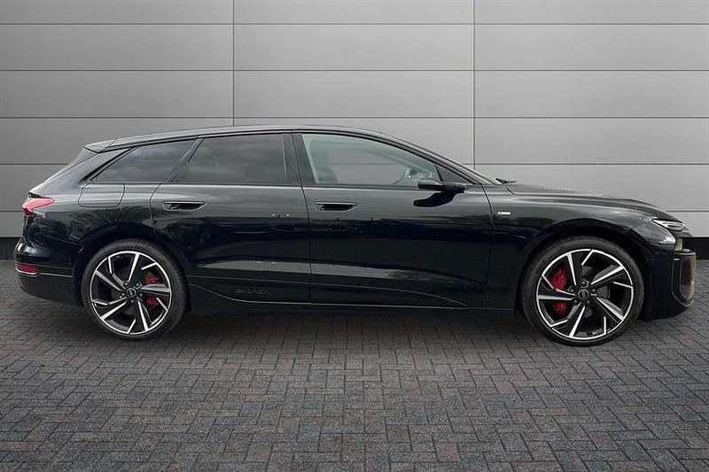 Used Audi A6 e-tron S-Line 314 kW (428 HP) 2025 Mythos black Estate