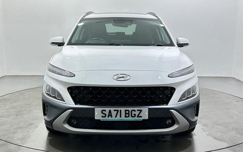 Used Hyundai Kona Ultimate 141 HP (103 kW) 2021 White SUV