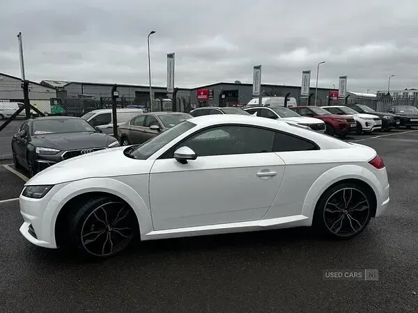 Used Audi TTS Advanced 310 HP (228 kW) 2016 White Coupe