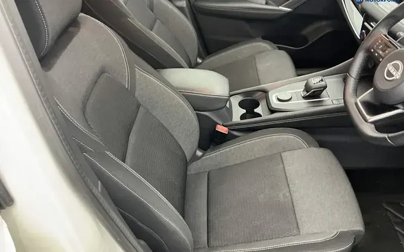 Used Nissan Qashqai N-Connecta 158 HP (116 kW) 2023 White SUV