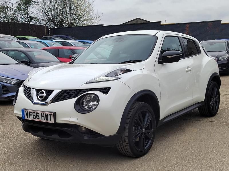 Used Nissan Juke Tekna 109 HP (80 kW) 2017 White SUV