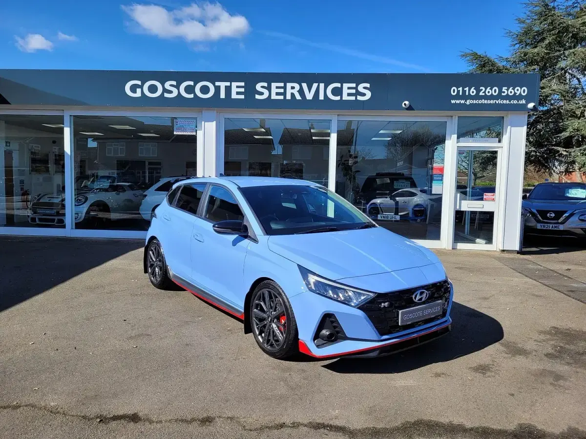 Used Hyundai i20 204 HP (150 kW) 2022 Blue Hatchback