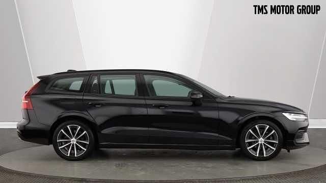 Used Volvo V60 Momentum 161 HP (118 kW) 2022 Estate