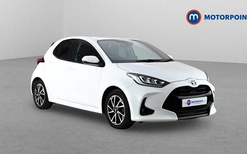 Used Toyota Yaris Hybrid Design 116 HP (85 kW) 2026 Hatchback