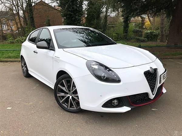 White Used 2016 Alfa Romeo Giulietta Veloce Hatchback | £17,995 - Image 1/4