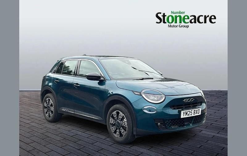 Used Fiat 600 S 99 HP (72 kW) 2025 Green SUV