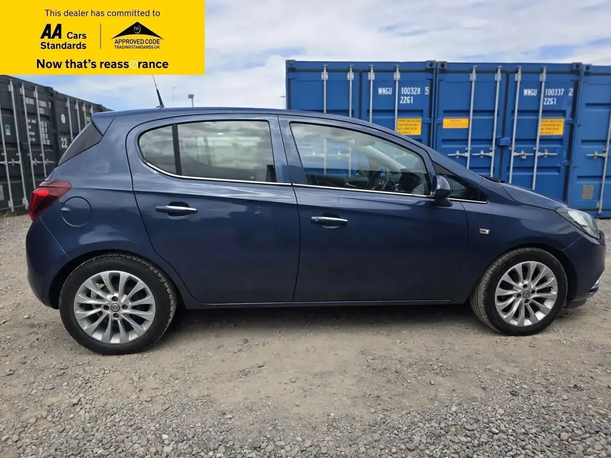 Used Vauxhall Corsa 90 HP (66 kW) 2015 Blue Hatchback