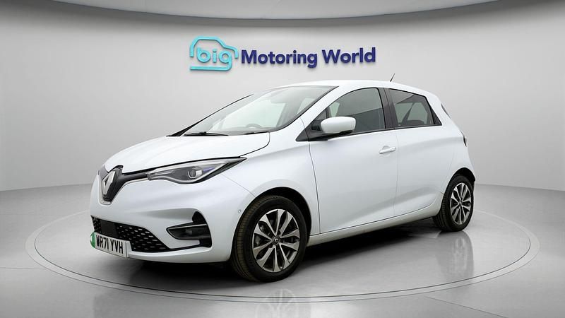 Used Renault Zoe GT-Line 100 kW (136 HP) 2021 White Hatchback