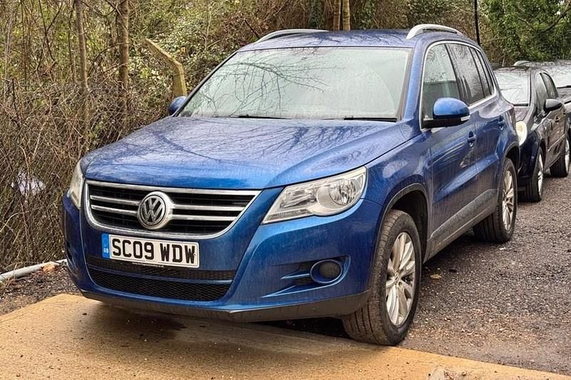 Blue Used 2009 VW Tiguan SE SUV | £2,430 - Image 1/1