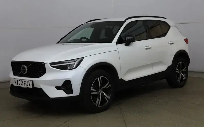 Used Volvo XC40 Plus 163 HP (119 kW) 2026 SUV