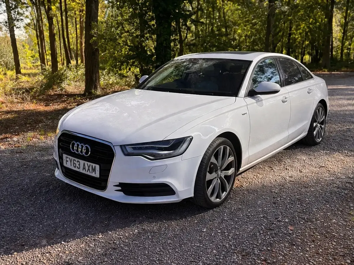 Used Audi A6 Premium 245 HP (180 kW) 2013 White Sedan