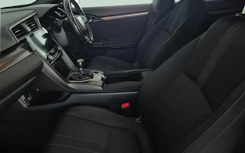 Used Honda Civic Sport Plus 182 HP (133 kW) 2019 Grey Hatchback