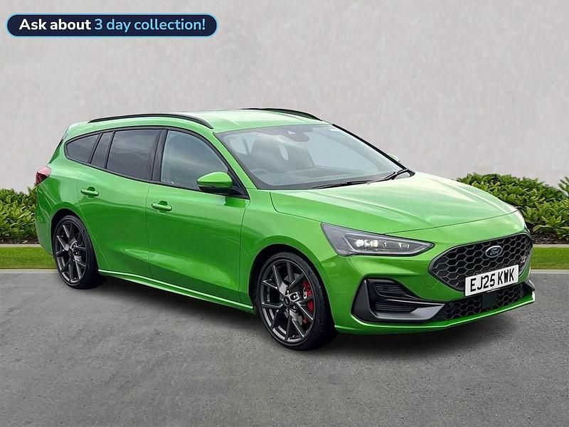 Used Ford Focus ST 280 HP (205 kW) 2025 Green Estate