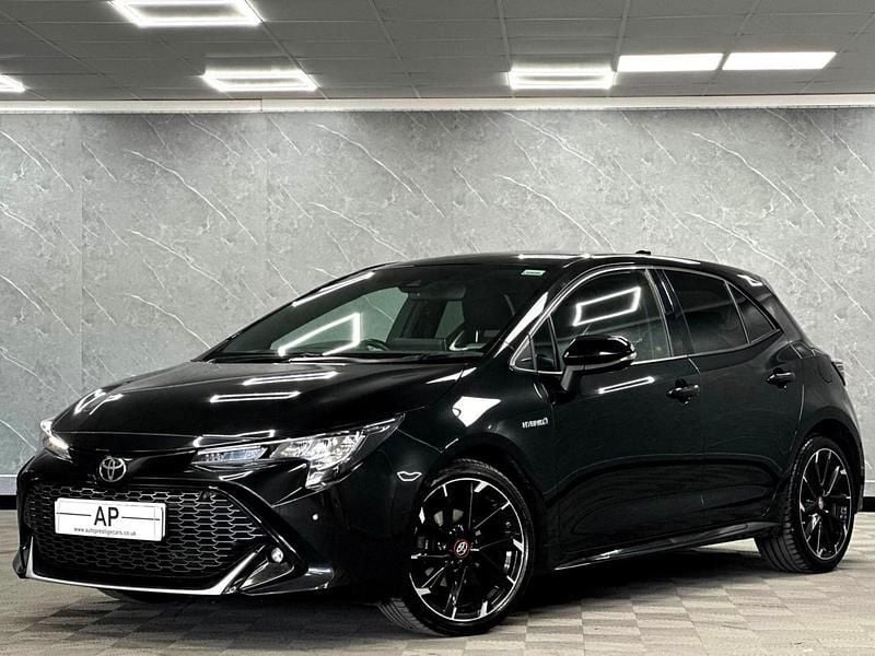 Black Used 2020 Toyota Corolla Sport Hatchback | £13,990 (Expensive) - Image 1/4