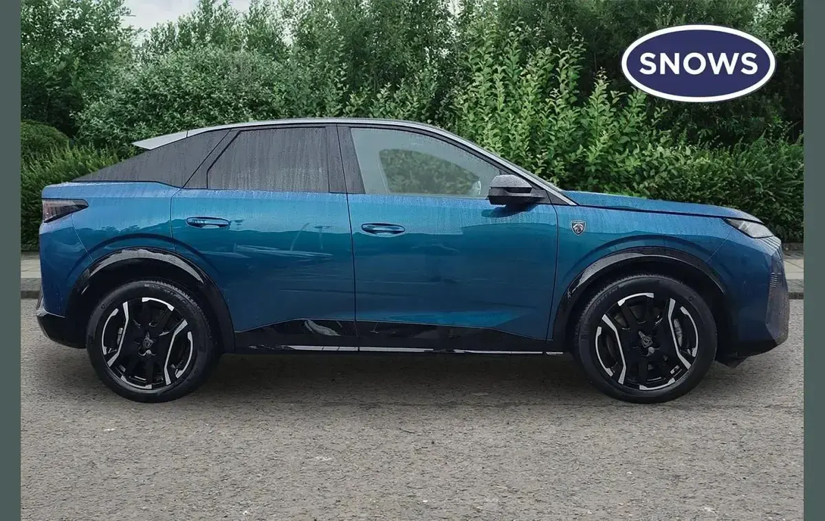 Used Peugeot e-3008 GTi 156 kW (213 HP) 2025 Blue SUV