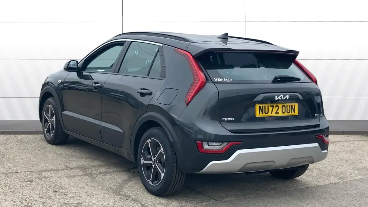 Used Kia Niro 141 HP (103 kW) 2022 Grey SUV