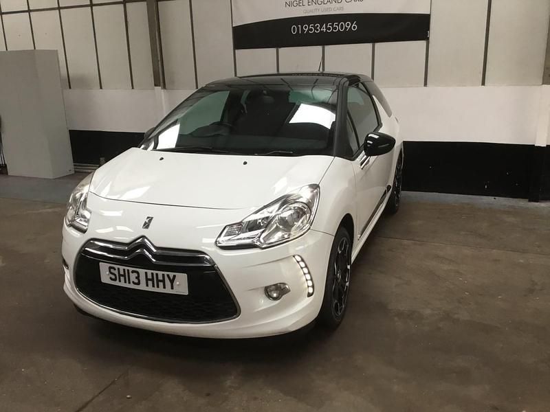 Used Citroën DS3 2013 White Hatchback