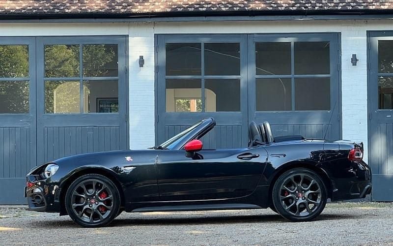 Used Abarth 124 Spider 170 HP (125 kW) 2019 Cabriolet