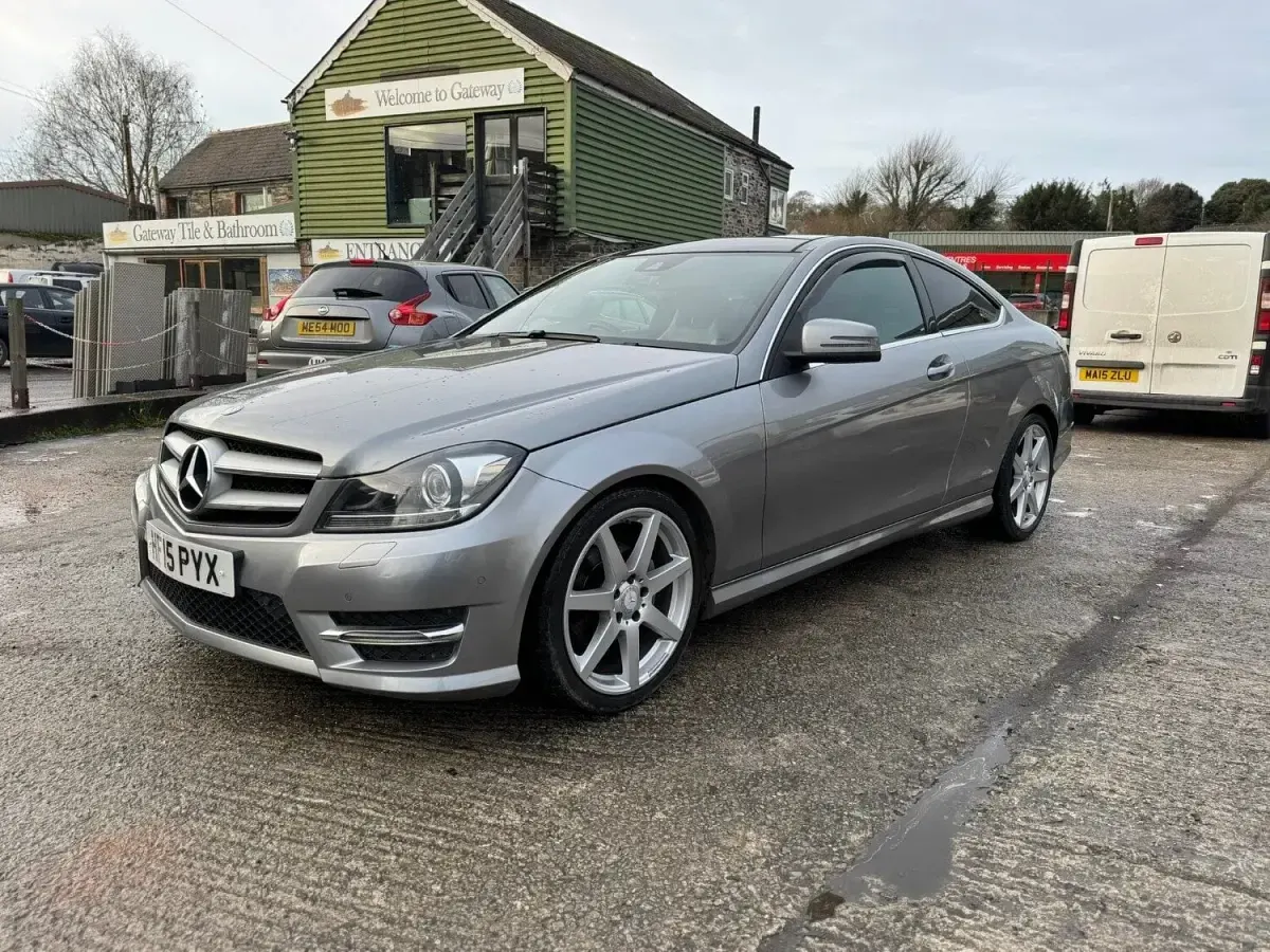 Used Mercedes C250 Sport Edition 201 HP (147 kW) 2015 Silver Coupe