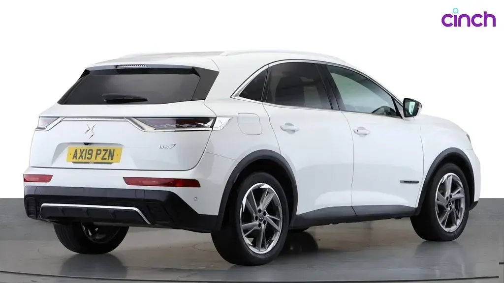 Used DS Automobiles DS7 Crossback Prestige 131 HP (96 kW) 2019 White SUV