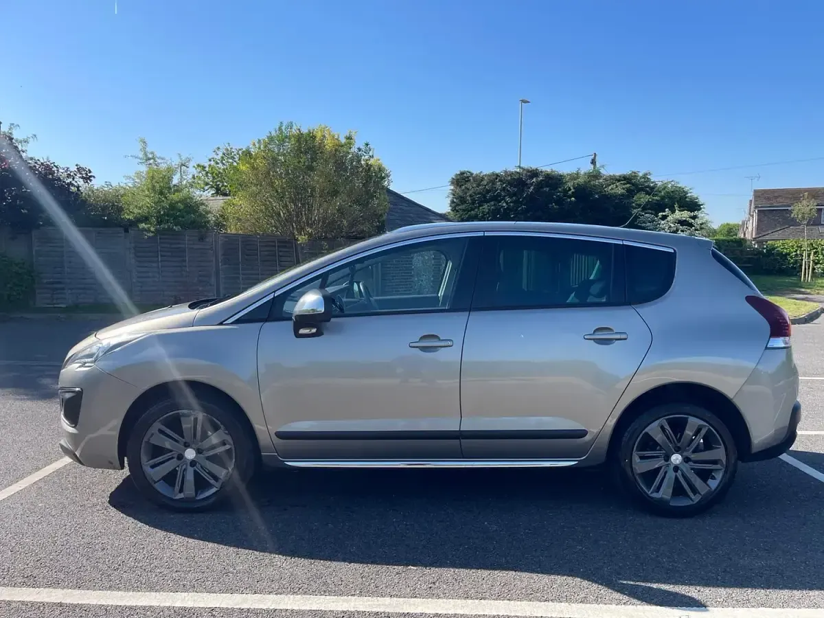 Used Peugeot 3008 Allure 2017 Grey SUV