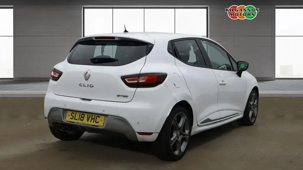 Used Renault Clio GT-Line 90 HP (66 kW) 2018 White Hatchback