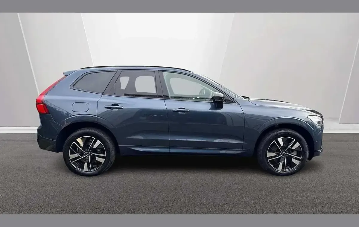 New Volvo XC60 Plus 344 HP (253 kW) 2026 Blue SUV