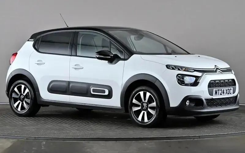 Used Citroën C3 PureTech 110 HP (80 kW) 2024 Hatchback