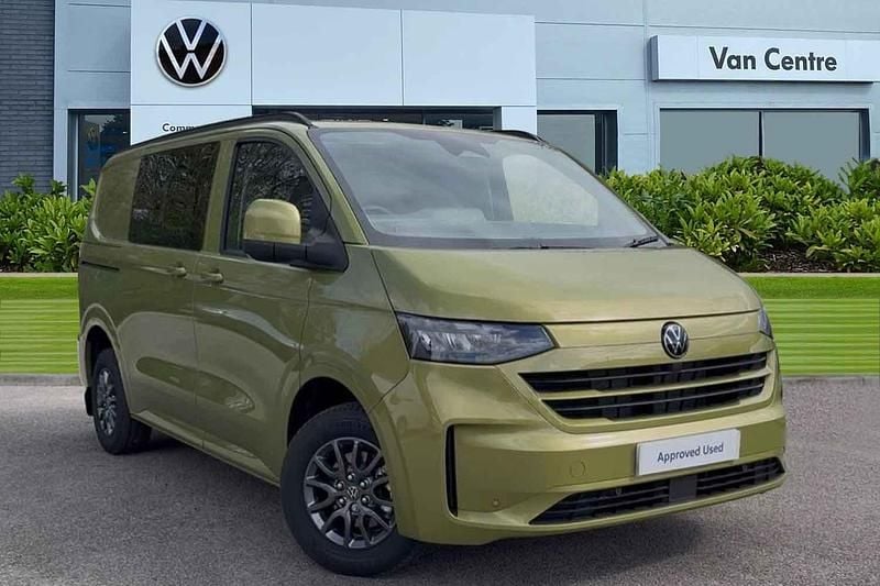 New VW Transporter Pro 150 HP (110 kW) 2025 Green Van