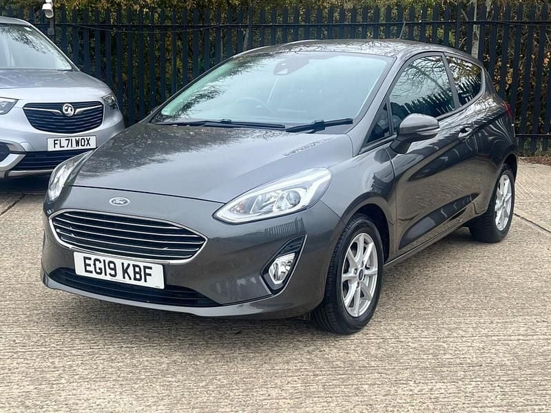 Grey Used 2019 Ford Fiesta Zetec Hatchback | £8,750 (Fair price) - Image 1/3