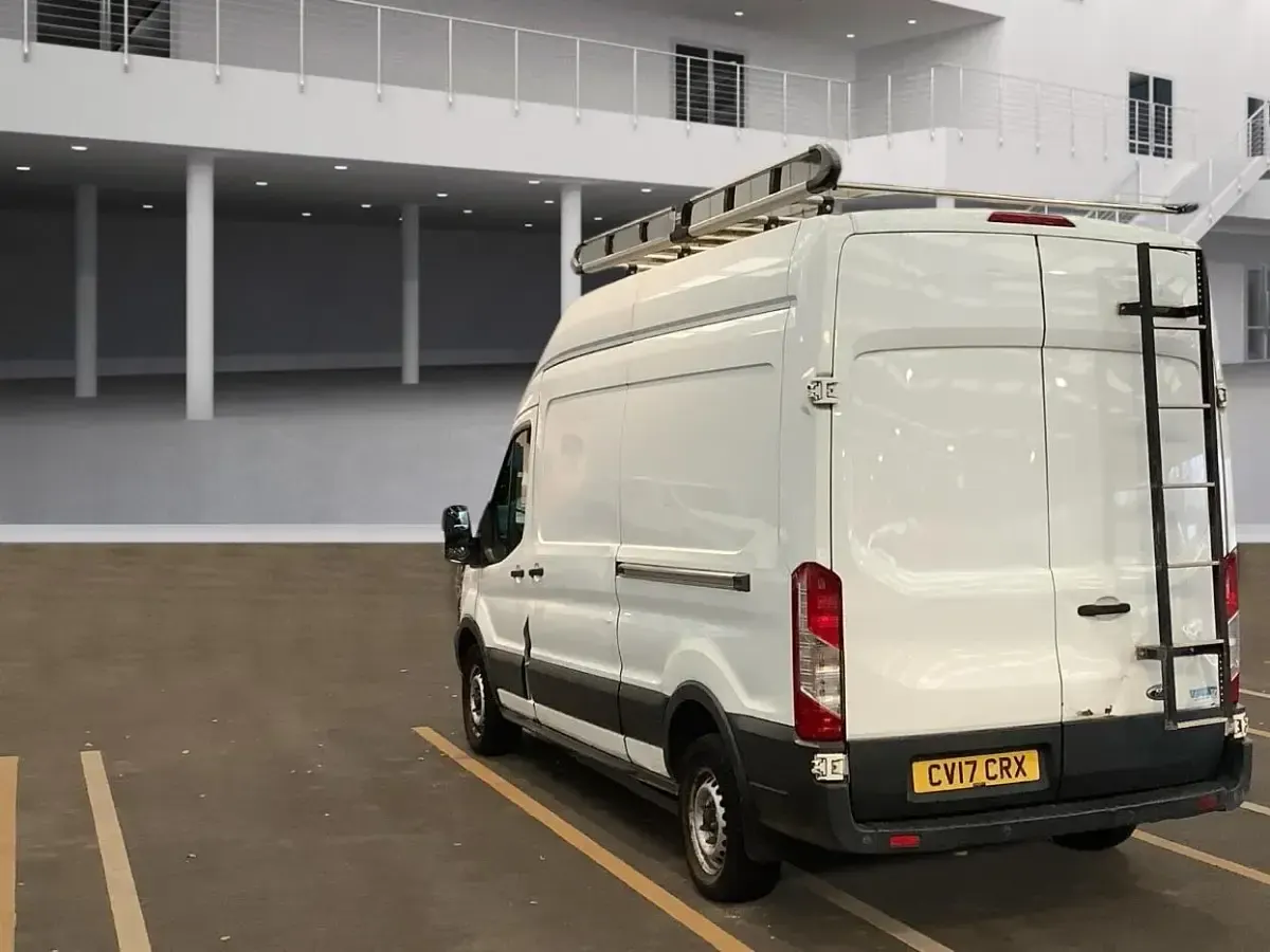 Używany Ford Transit 130 KM (95 kW) 2017 Biały Van
