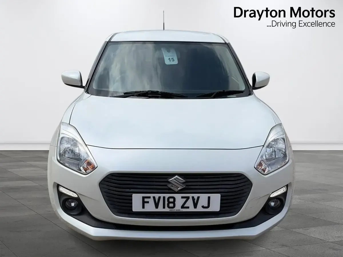 Used Suzuki Swift SZ-T 111 HP (81 kW) 2018 White Hatchback