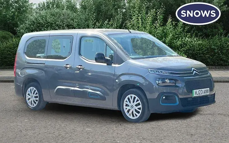 Used Citroën e-Berlingo Feel 100 kW (136 HP) 2023 MPV