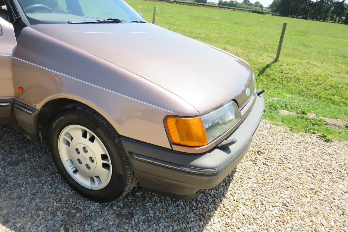 Used Ford Scorpio 1988 Bronze Hatchback