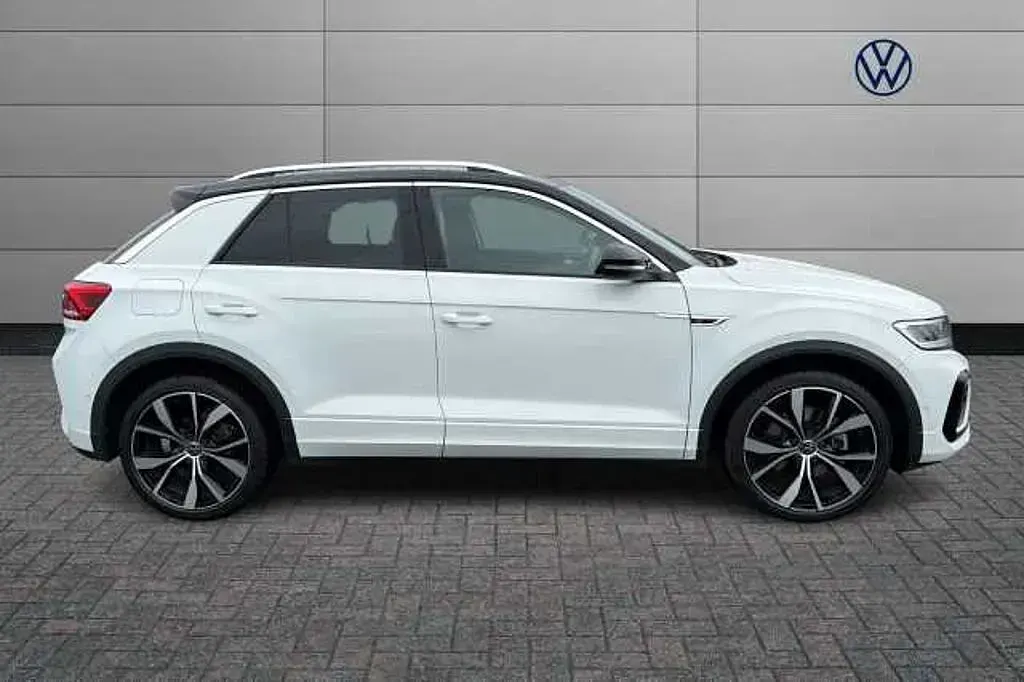 Used VW T-Roc R-line 150 HP (110 kW) 2023 White SUV