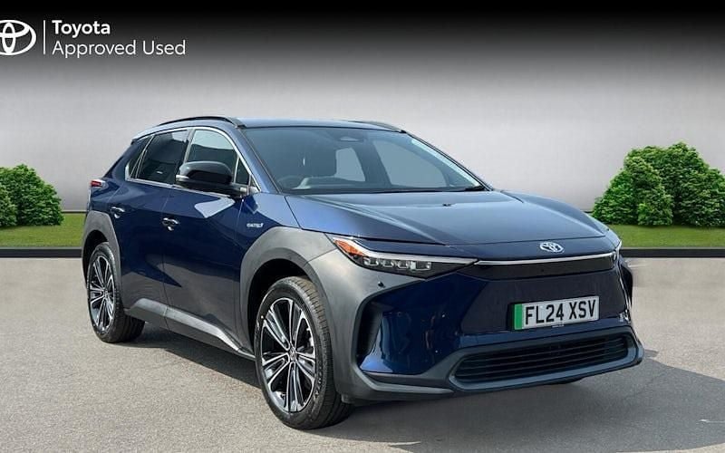 Used 2022 Toyota bZ4X SUV | £26,917 (Good price) - Image 1/2