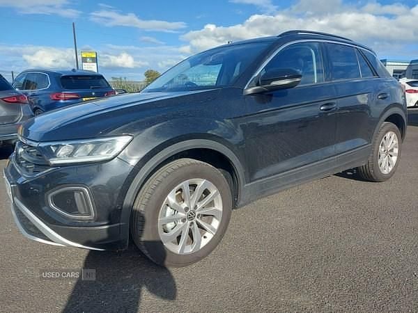 Black New 2025 VW T-Roc Match SUV | £27,995 (Fair price) - Image 1/4