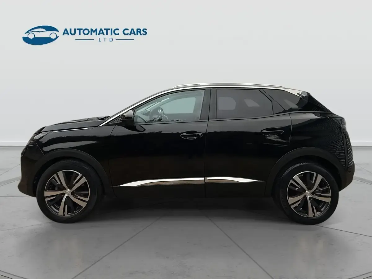 Gebraucht Peugeot 3008 Allure Premium 131 PS (96 kW) 2021 Schwarz Kleinwagen