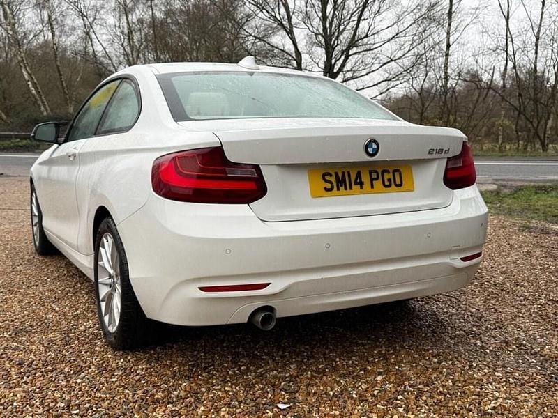 Used BMW 218 143 HP (105 kW) 2014 White Coupe