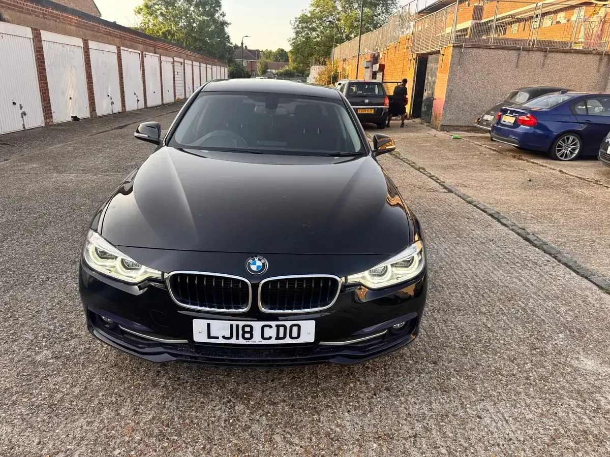 Used BMW 318 Sport Line 2018 Black Sedan