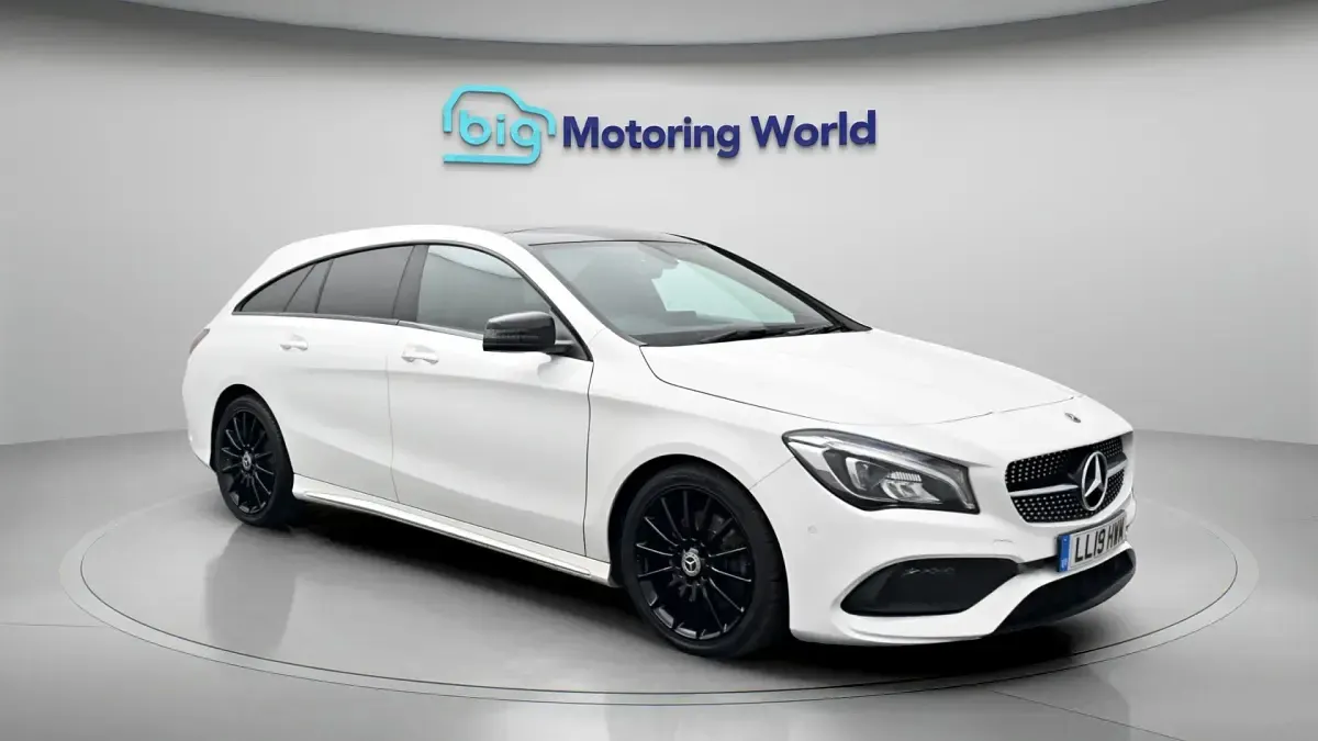 Used Mercedes CLA220 Shooting Brake AMG line 170 HP (125 kW) 2019 Estate