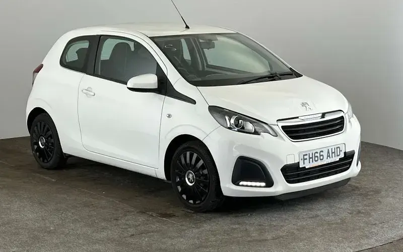 Used Peugeot 108 Active 68 HP (50 kW) 2018 Hatchback
