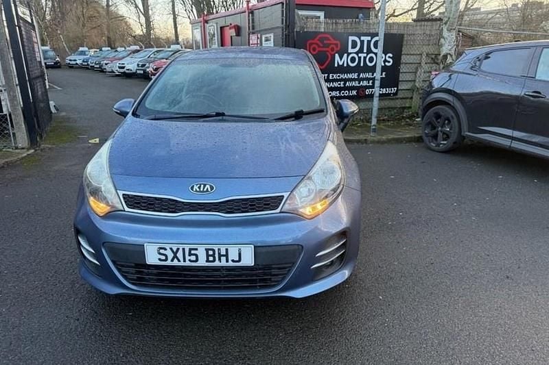 Blue Used 2015 Kia Rio Hatchback | £5,495 (Fair price) - Image 1/1